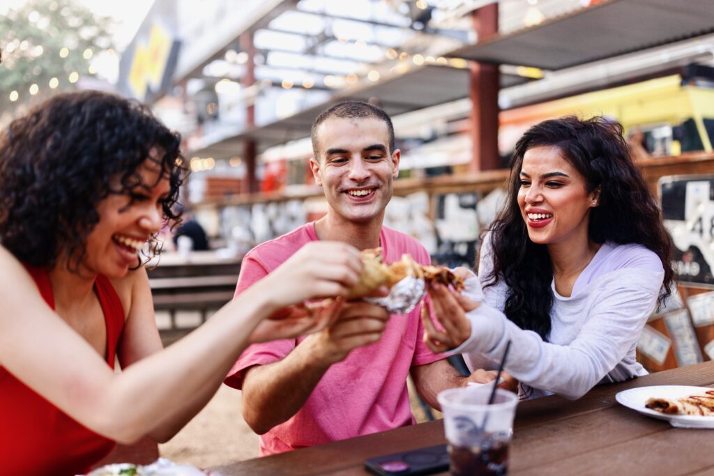 I tried Taco Bell&#8217;s Mountain Dew Baja Blast pie. I can see — and taste — who the fast food restaurant is targeting.